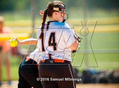 Thumbnail 3 in North Platte vs. Beatrice (Lincoln Public Schools Softball Classic) photogallery.