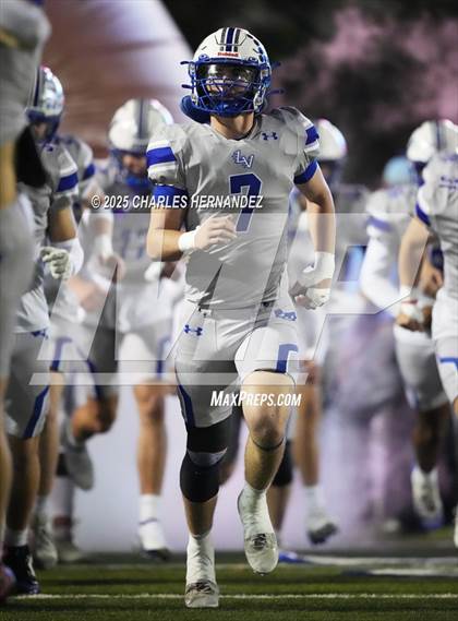 Thumbnail 1 in Calallen vs La Vernia (UIL 4A D1 Football Regional) photogallery.