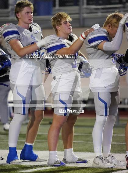 Thumbnail 2 in Calallen vs La Vernia (UIL 4A D1 Football Regional) photogallery.