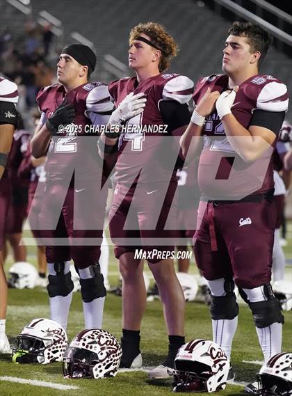 Thumbnail 1 in Calallen vs La Vernia (UIL 4A D1 Football Regional) photogallery.
