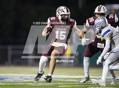 Thumbnail 3 in Calallen vs La Vernia (UIL 4A D1 Football Regional) photogallery.