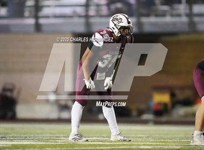 Thumbnail 2 in Calallen vs La Vernia (UIL 4A D1 Football Regional) photogallery.