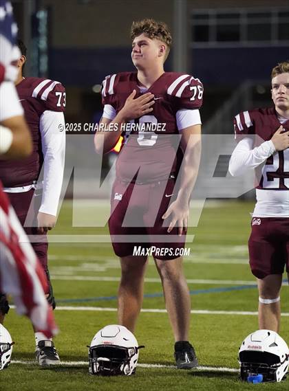 Thumbnail 3 in Calallen vs La Vernia (UIL 4A D1 Football Regional) photogallery.