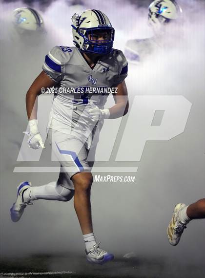 Thumbnail 1 in Calallen vs La Vernia (UIL 4A D1 Football Regional) photogallery.