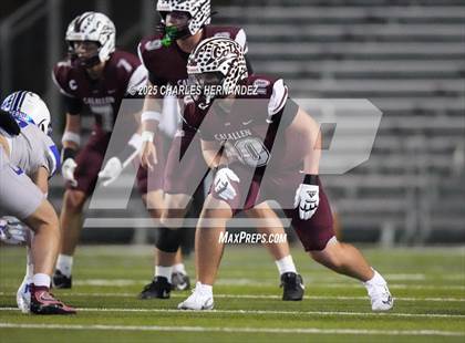 Thumbnail 1 in Calallen vs La Vernia (UIL 4A D1 Football Regional) photogallery.