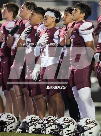 Thumbnail 3 in Calallen vs La Vernia (UIL 4A D1 Football Regional) photogallery.