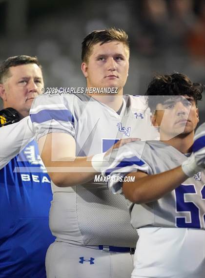 Thumbnail 2 in Calallen vs La Vernia (UIL 4A D1 Football Regional) photogallery.