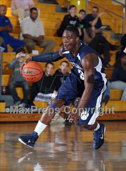 Thumbnail 1 in Westchester Country Day vs St. Marks (City of Palms Classic) photogallery.