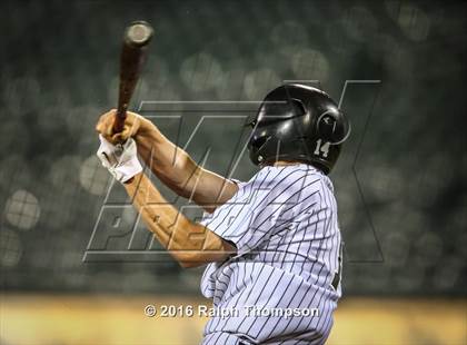 Thumbnail 3 in Del Oro vs. Nevada Union photogallery.