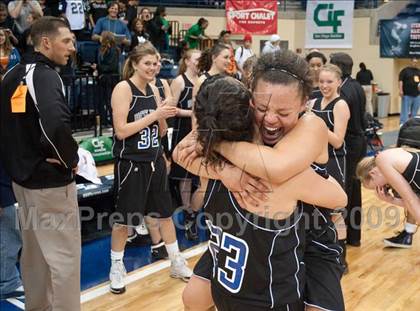 Thumbnail 3 in Mount Miguel vs West Hills (SDS D2 Final) photogallery.
