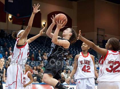 Thumbnail 2 in Mount Miguel vs West Hills (SDS D2 Final) photogallery.