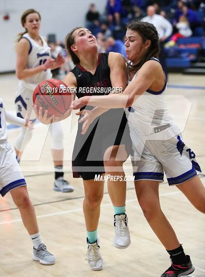 Thumbnail 2 in Broomfield vs Chatfield (CHSAA 5A 2nd Round Playoff) photogallery.