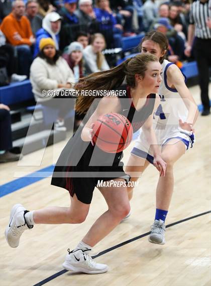 Thumbnail 1 in Broomfield vs Chatfield (CHSAA 5A 2nd Round Playoff) photogallery.