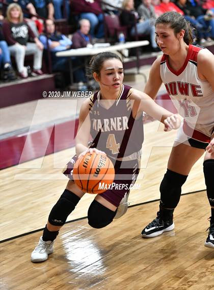 Thumbnail 3 in Howe vs Warner (OSSAA Area II Regional Semifinal)  photogallery.