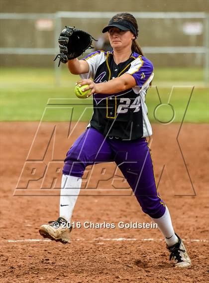 Thumbnail 1 in Valencia vs. Amador Valley photogallery.