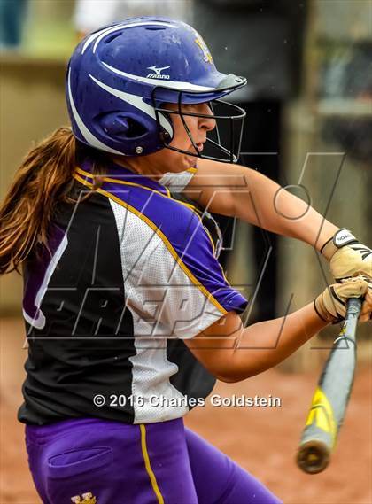 Thumbnail 3 in Valencia vs. Amador Valley photogallery.
