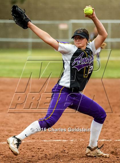Thumbnail 2 in Valencia vs. Amador Valley photogallery.
