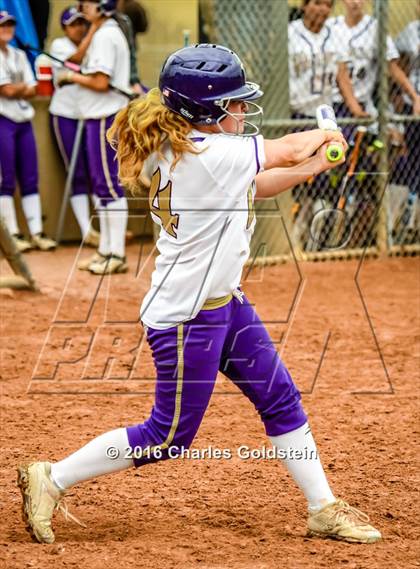 Thumbnail 2 in Valencia vs. Amador Valley photogallery.