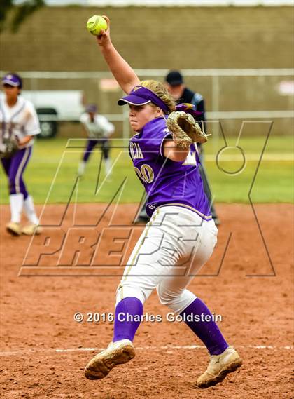 Thumbnail 2 in Valencia vs. Amador Valley photogallery.