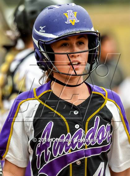 Thumbnail 2 in Valencia vs. Amador Valley photogallery.