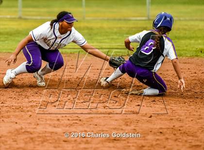 Thumbnail 1 in Valencia vs. Amador Valley photogallery.