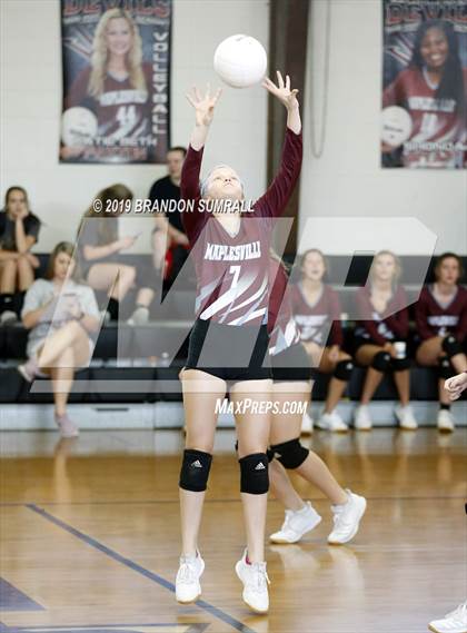 Thumbnail 1 in Maplesville vs Thorsby (Chilton County Tournament) photogallery.