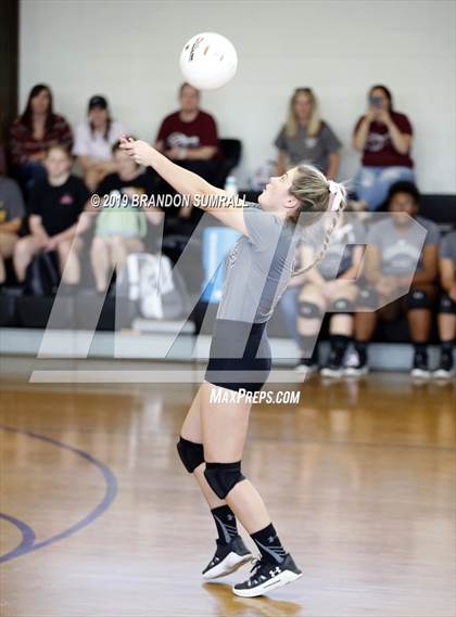 Thumbnail 1 in Maplesville vs Thorsby (Chilton County Tournament) photogallery.