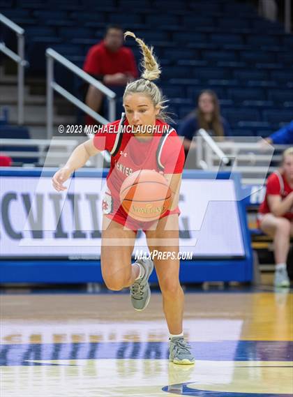 Thumbnail 3 in Center Moriches vs Locust Valley (NYSPHSAA Class B Sub Regional LIC) photogallery.