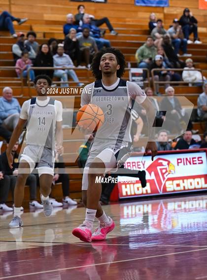Thumbnail 3 in Georgetown Prep vs. St. Xavier (Torrey Pines Holiday Classic) photogallery.