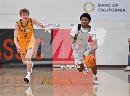 Thumbnail 3 in Georgetown Prep vs. St. Xavier (Torrey Pines Holiday Classic) photogallery.