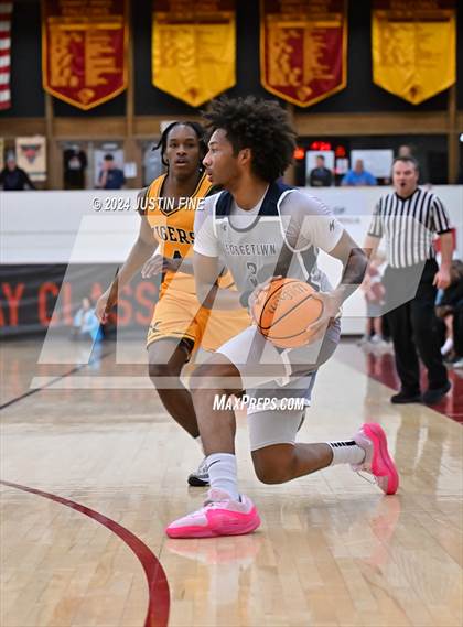 Thumbnail 1 in Georgetown Prep vs. St. Xavier (Torrey Pines Holiday Classic) photogallery.