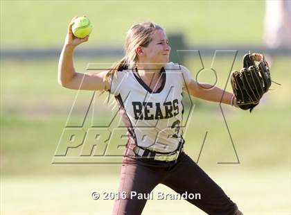 Thumbnail 2 in Wilcox RVT vs. Stonington (CIAC Class M Quarterfinal) photogallery.