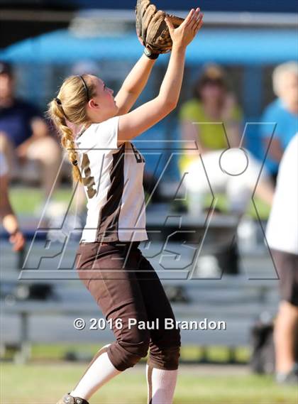 Thumbnail 3 in Wilcox RVT vs. Stonington (CIAC Class M Quarterfinal) photogallery.