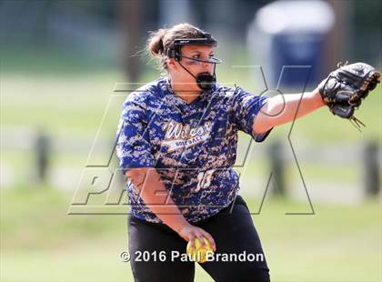Thumbnail 2 in Wilcox RVT vs. Stonington (CIAC Class M Quarterfinal) photogallery.