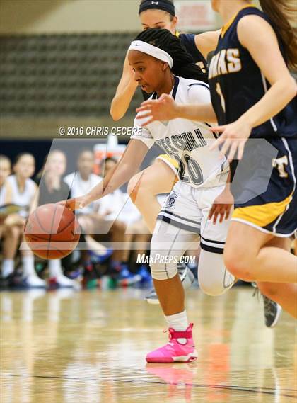 Thumbnail 3 in Webster Thomas @ Gates Chili photogallery.