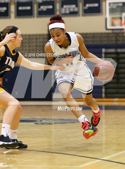 Thumbnail 3 in Webster Thomas @ Gates Chili photogallery.
