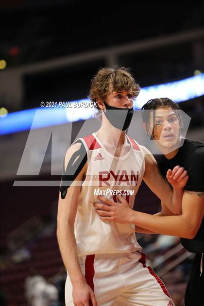 Thumbnail 2 in Archbishop Ryan vs. Cathedral Prep (PIAA 5A Championship) photogallery.