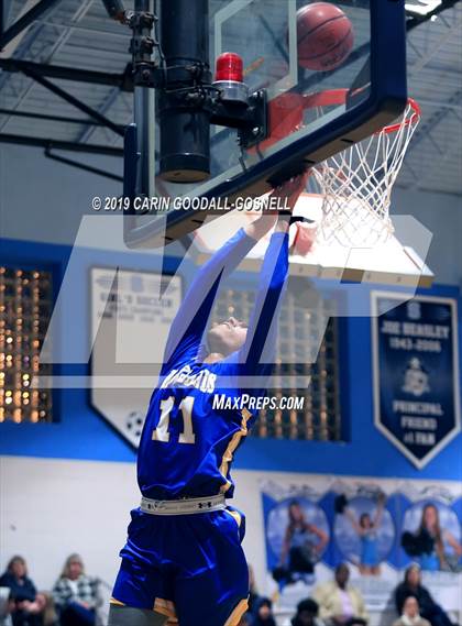 Thumbnail 1 in Richlands @ Swansboro photogallery.