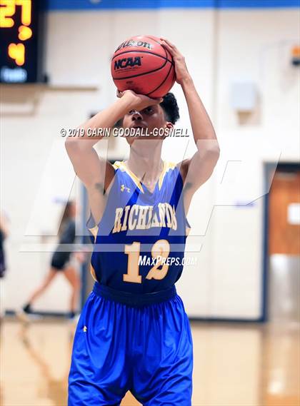 Thumbnail 2 in Richlands @ Swansboro photogallery.