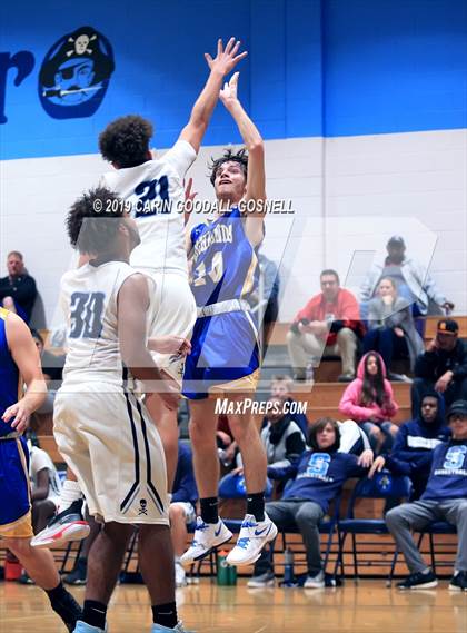 Thumbnail 2 in Richlands @ Swansboro photogallery.