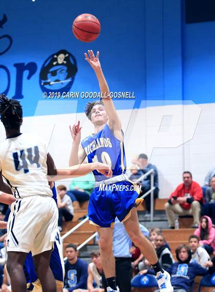 Thumbnail 1 in Richlands @ Swansboro photogallery.