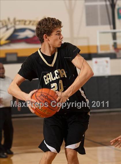 Thumbnail 3 in Galena Park vs Conroe (McDonald's Texas Invitational) photogallery.