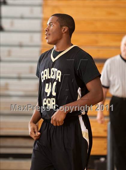 Thumbnail 3 in Galena Park vs Conroe (McDonald's Texas Invitational) photogallery.