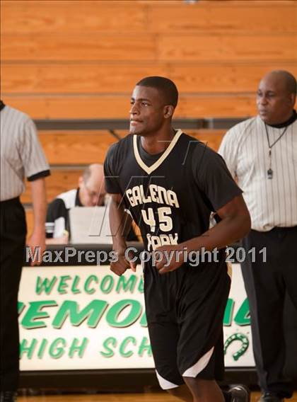 Thumbnail 1 in Galena Park vs Conroe (McDonald's Texas Invitational) photogallery.