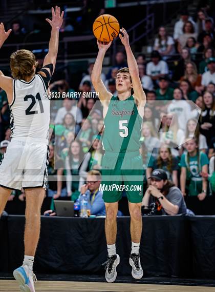 Thumbnail 1 in Limon vs. Sanford (CHSAA 2A Final Four) photogallery.
