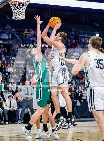 Thumbnail 3 in Limon vs. Sanford (CHSAA 2A Final Four) photogallery.