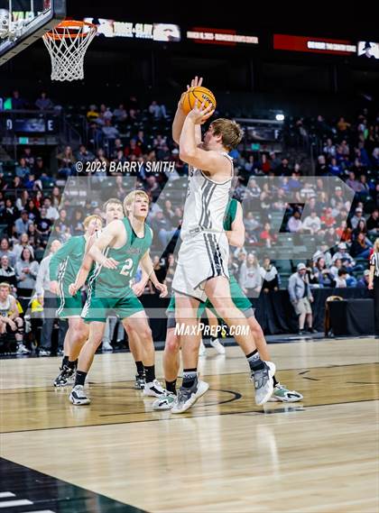 Thumbnail 3 in Limon vs. Sanford (CHSAA 2A Final Four) photogallery.