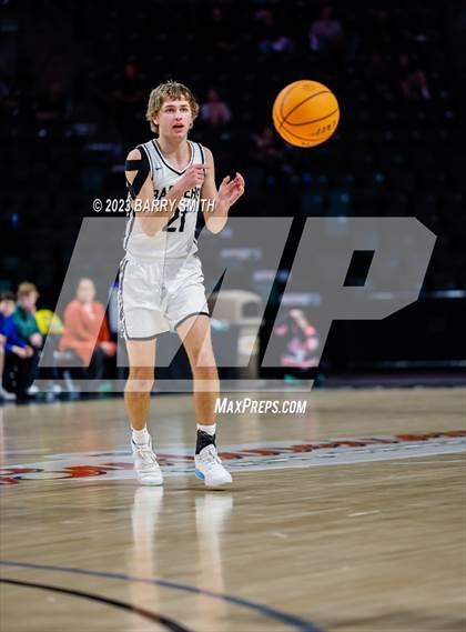 Thumbnail 2 in Limon vs. Sanford (CHSAA 2A Final Four) photogallery.