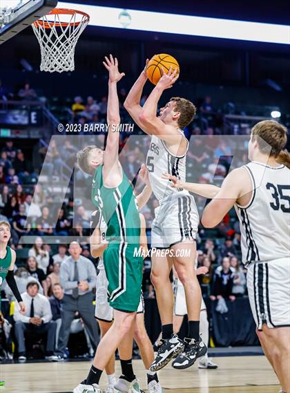 Thumbnail 1 in Limon vs. Sanford (CHSAA 2A Final Four) photogallery.