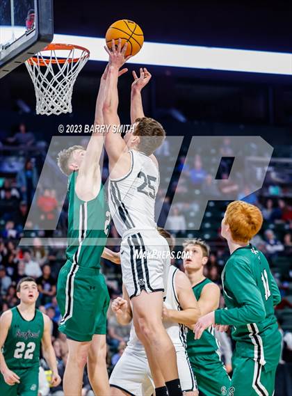 Thumbnail 1 in Limon vs. Sanford (CHSAA 2A Final Four) photogallery.